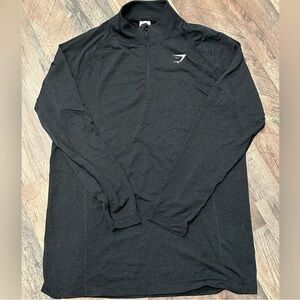 Gymshark Quarter-Zip long sleeve shirt - Size Large - Black/dark gray.